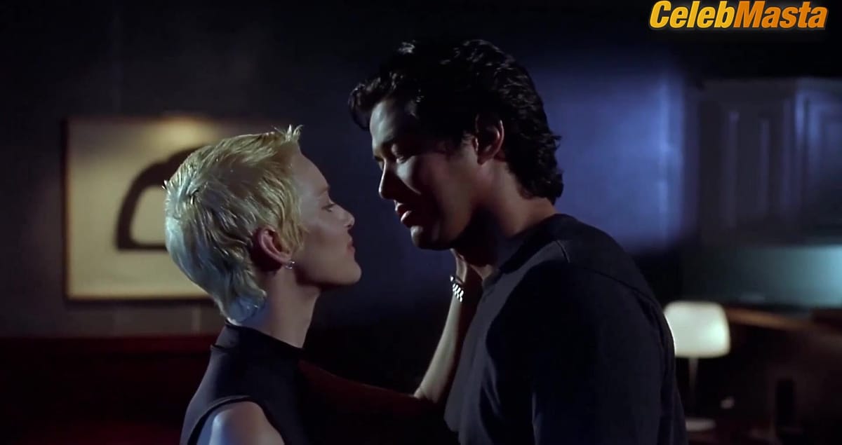 Angela Featherstone in Takedown