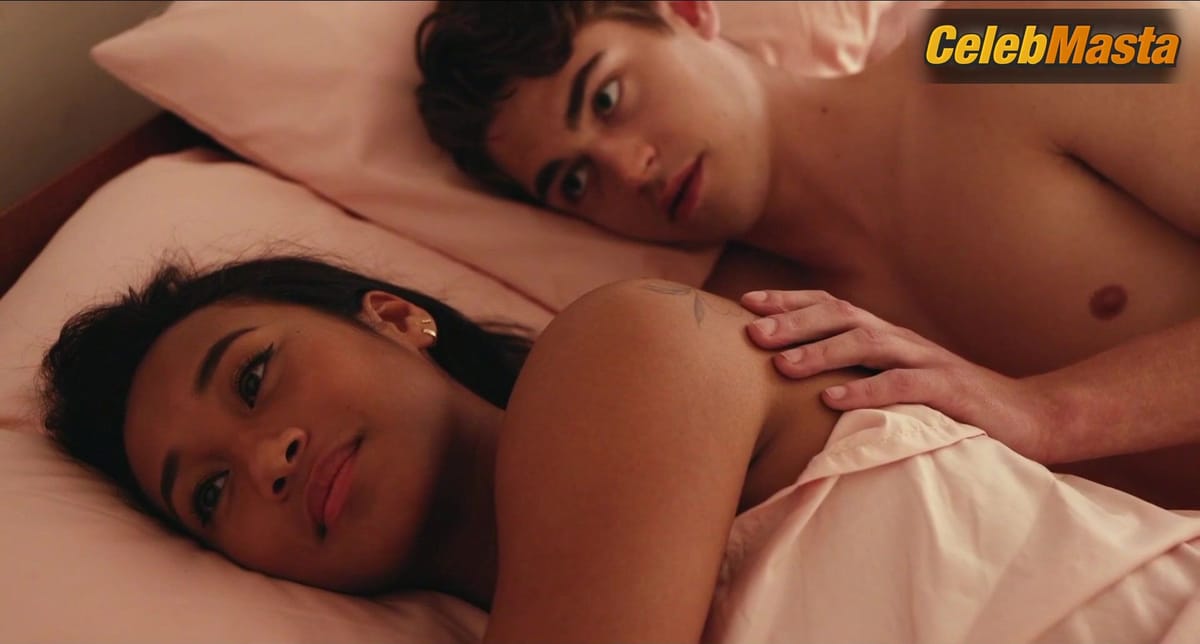 Sydney Park nude/sexy scene in First Love