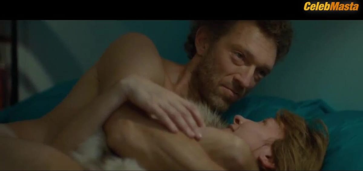 Emmanuelle Bercot nude/sexy scene in My King