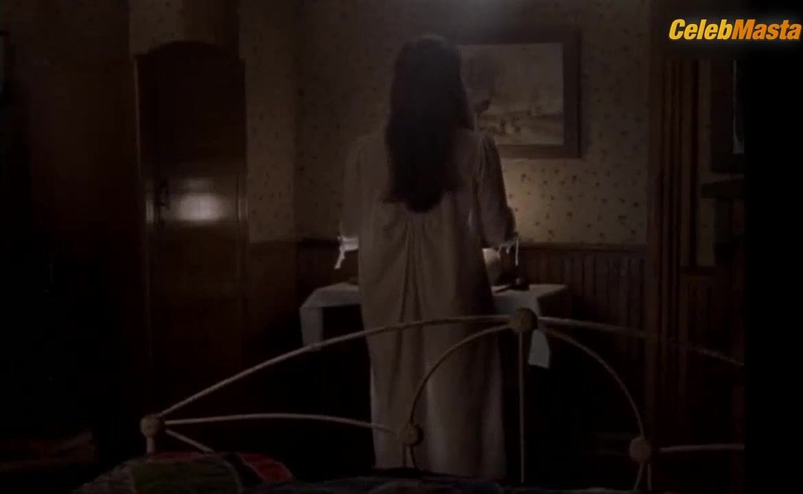 Megan Leitch in Dead Man's Gun