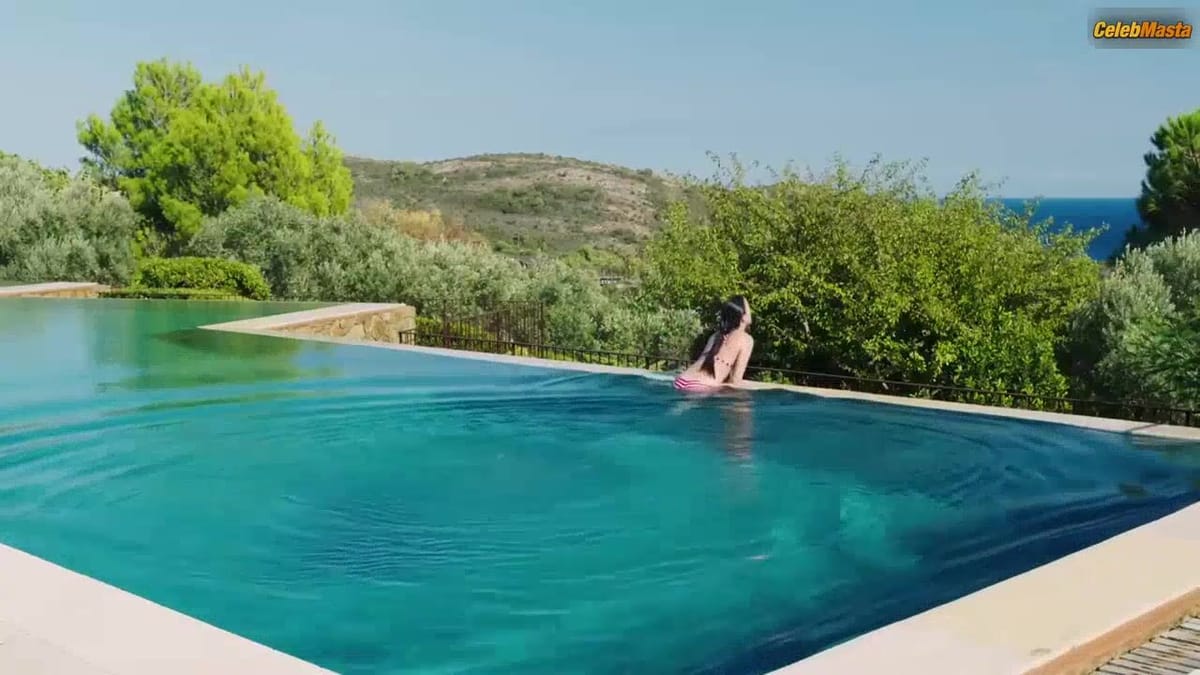Sandrine Kiberlain in Amoureux de ma femme (2018)