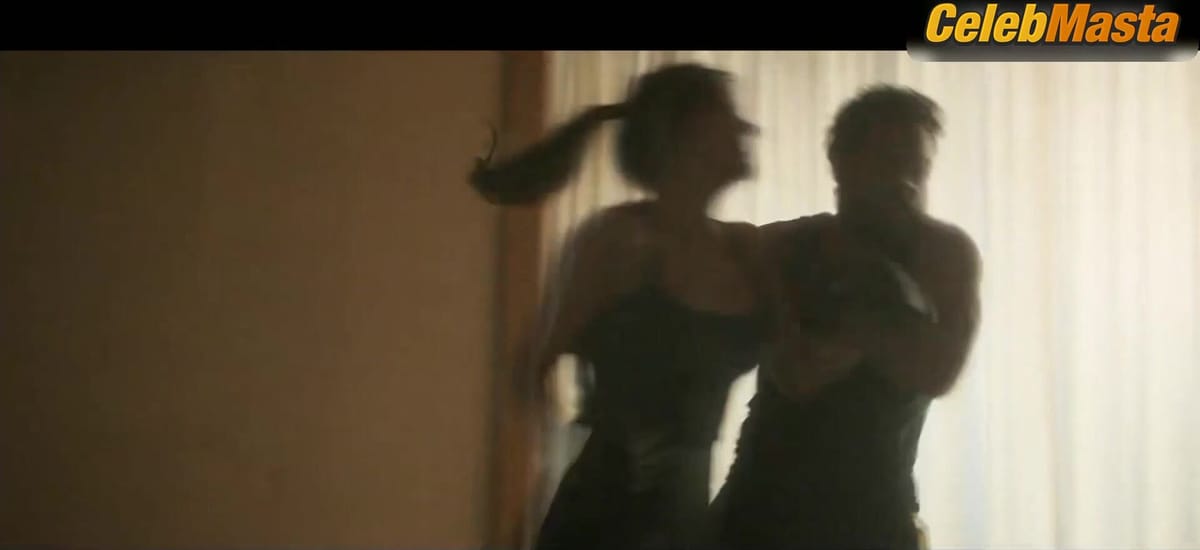Andrea Duro in Xtreme