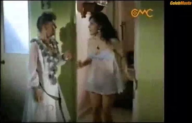 Claudia Guzman in Un Macho En La Torteria