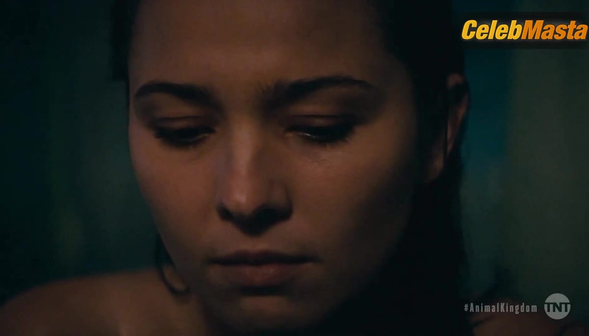 Jasper Polish in Animal Kingdom (2016)