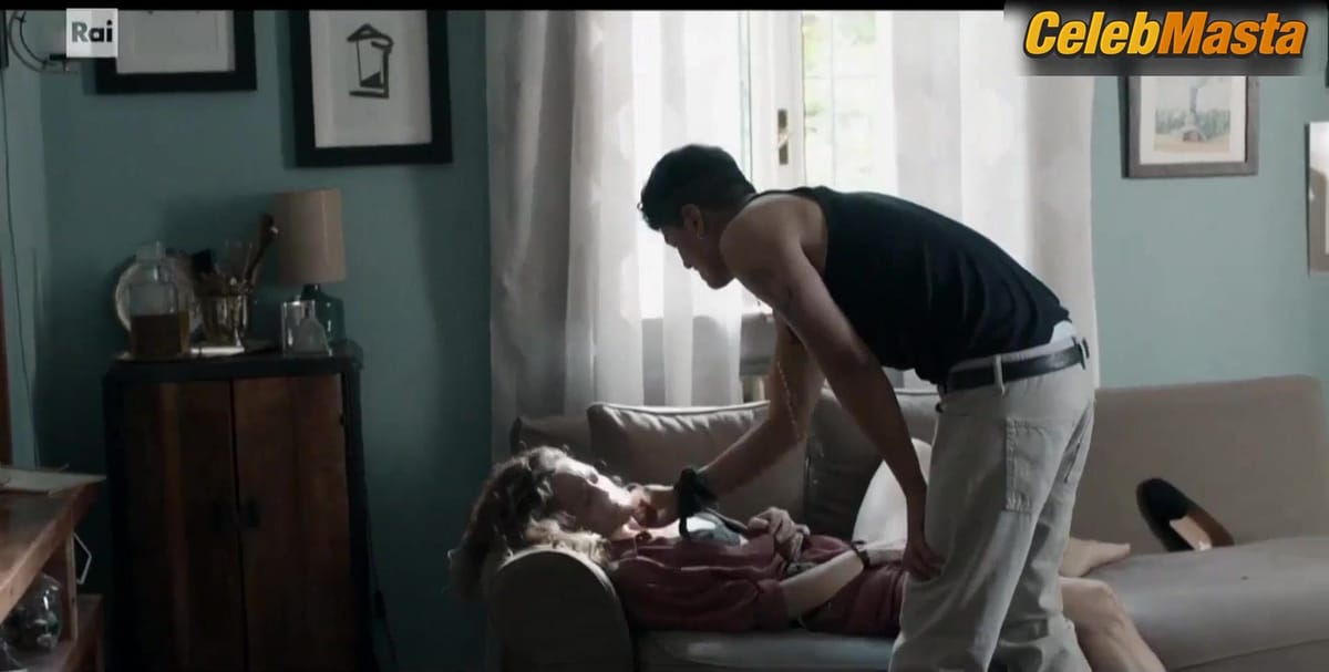 Barbara Ronchi nude/sexy scene in Vostro Onore
