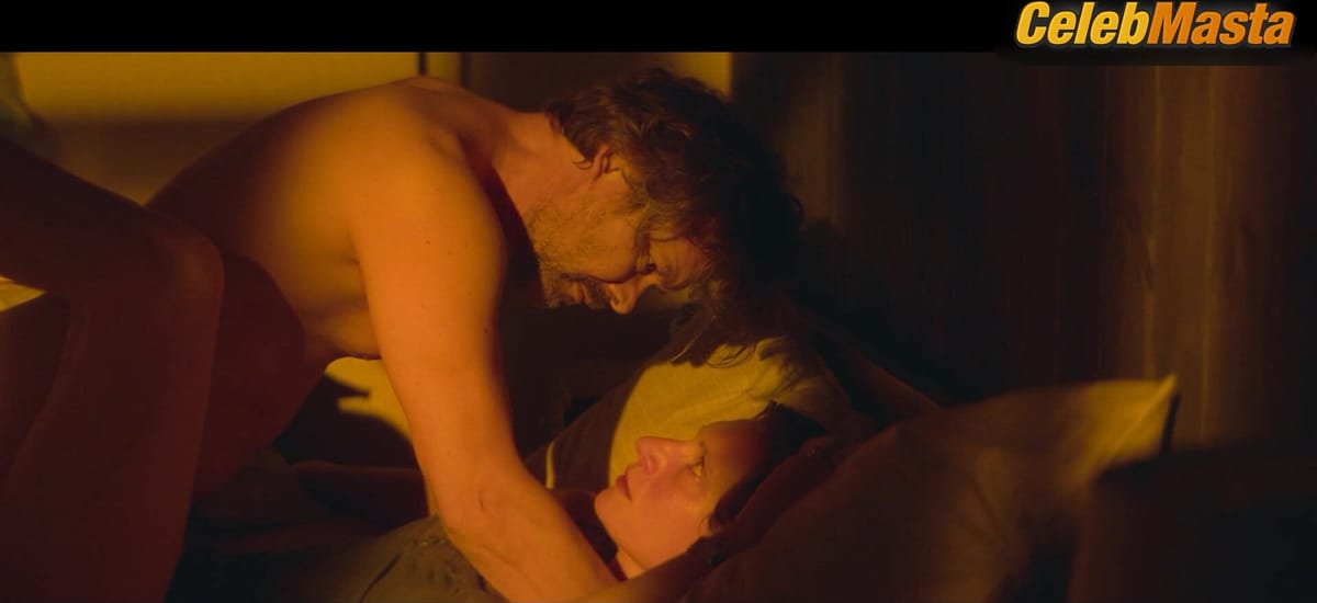 Agata Buzek nude/sexy scene in My Wonderful Life
