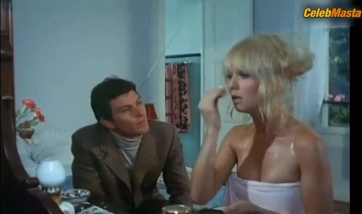 Mylene Demongeot in The Mushroom