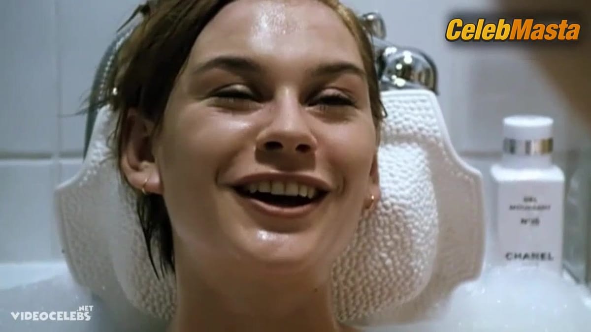 Christiane Paul nude/sexy scene in Workaholic