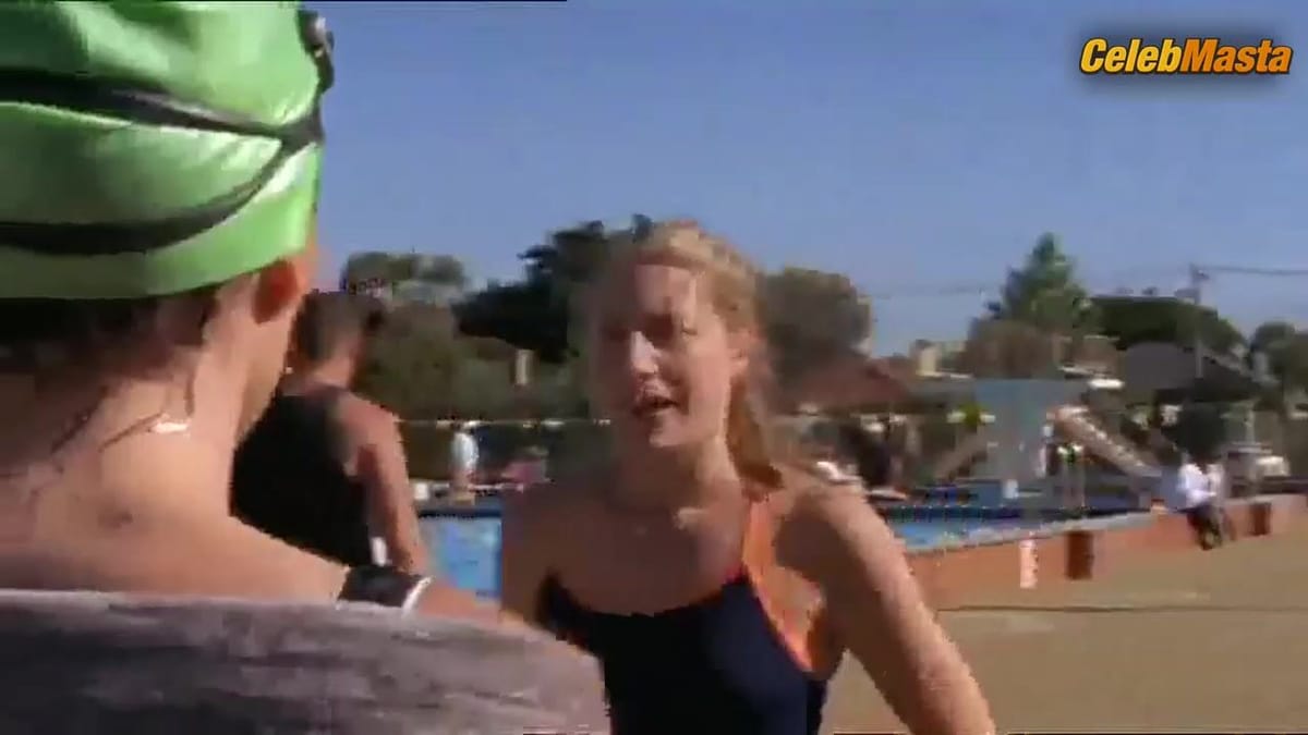 Claudia Karvan nude/sexy scene in The Secret Life Of Us