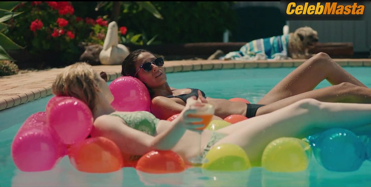 Emma Harvie, Harriet Dyer nude/sexy scene in Colin From Accounts