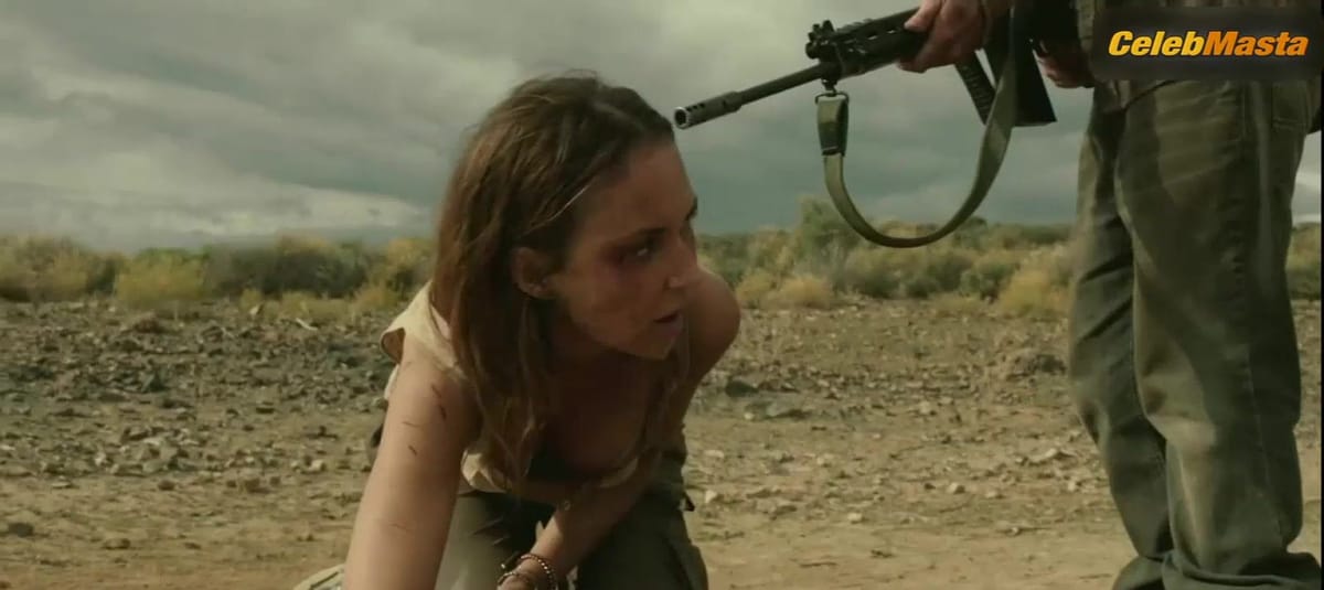 Svetlana Metkina in Heatstroke (2008)