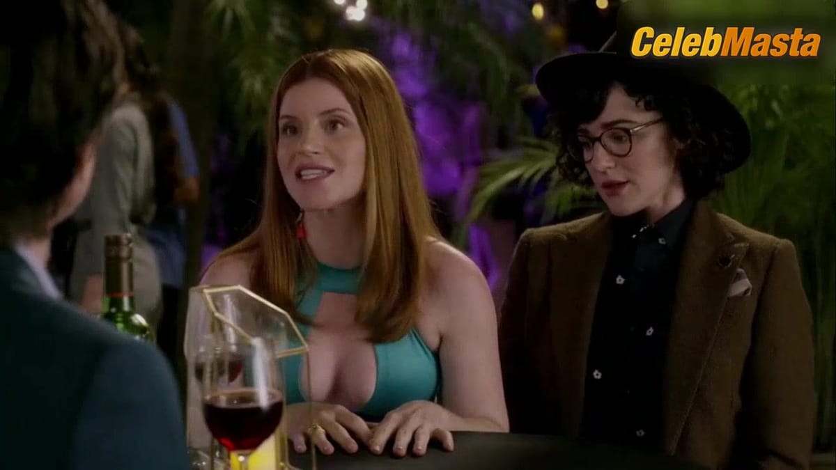 Elizabeth Bond in One Mississippi