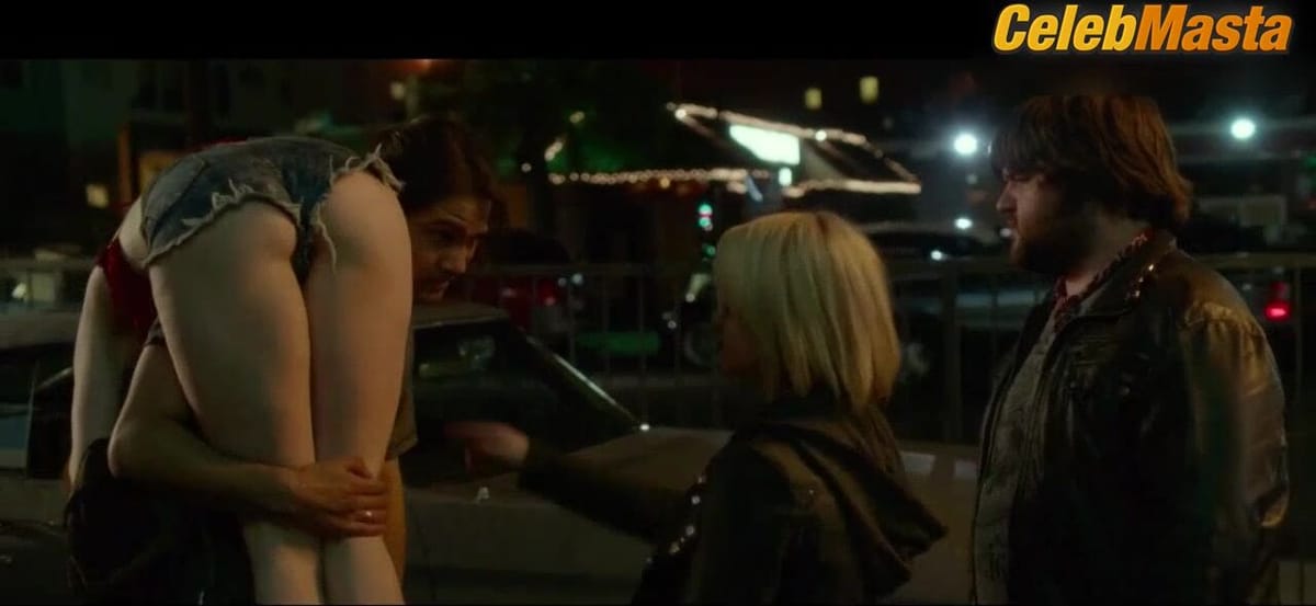 Nicole Laliberte nude/sexy scene in Smartass