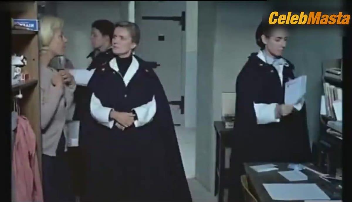 Bernadette Lafont in Prisonnieres