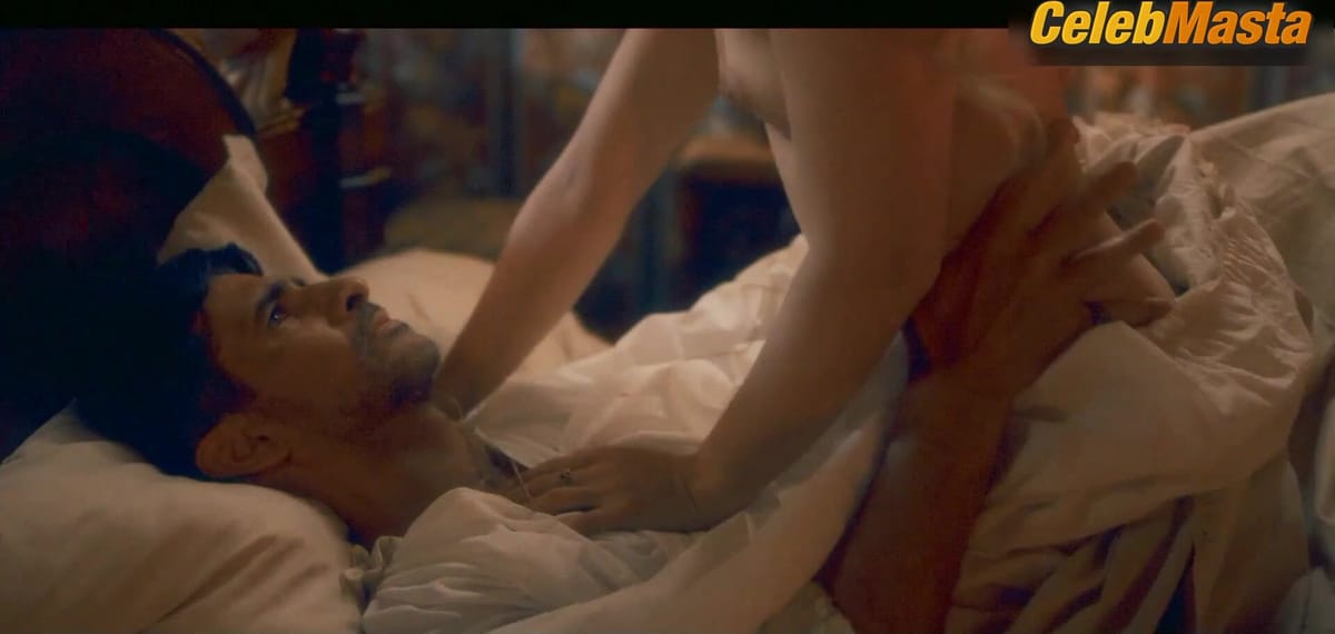 Philippine Velge nude/sexy scene in The Serpent Queen