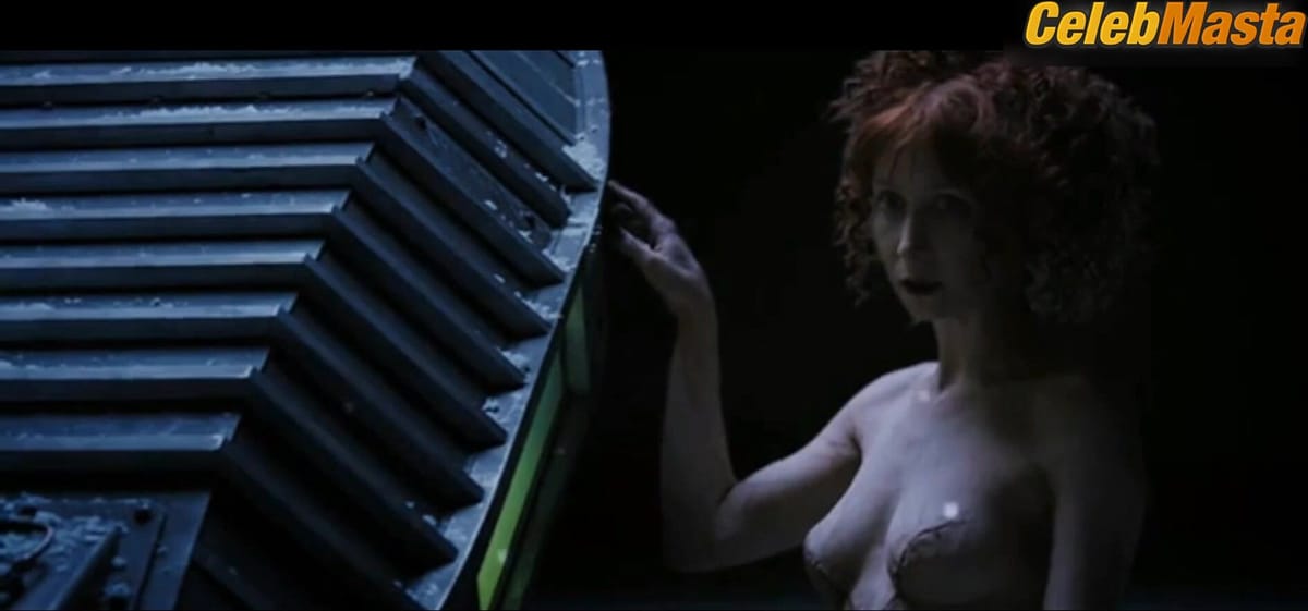 Bonnie Morgan nude/sexy scene in Fear Clinic