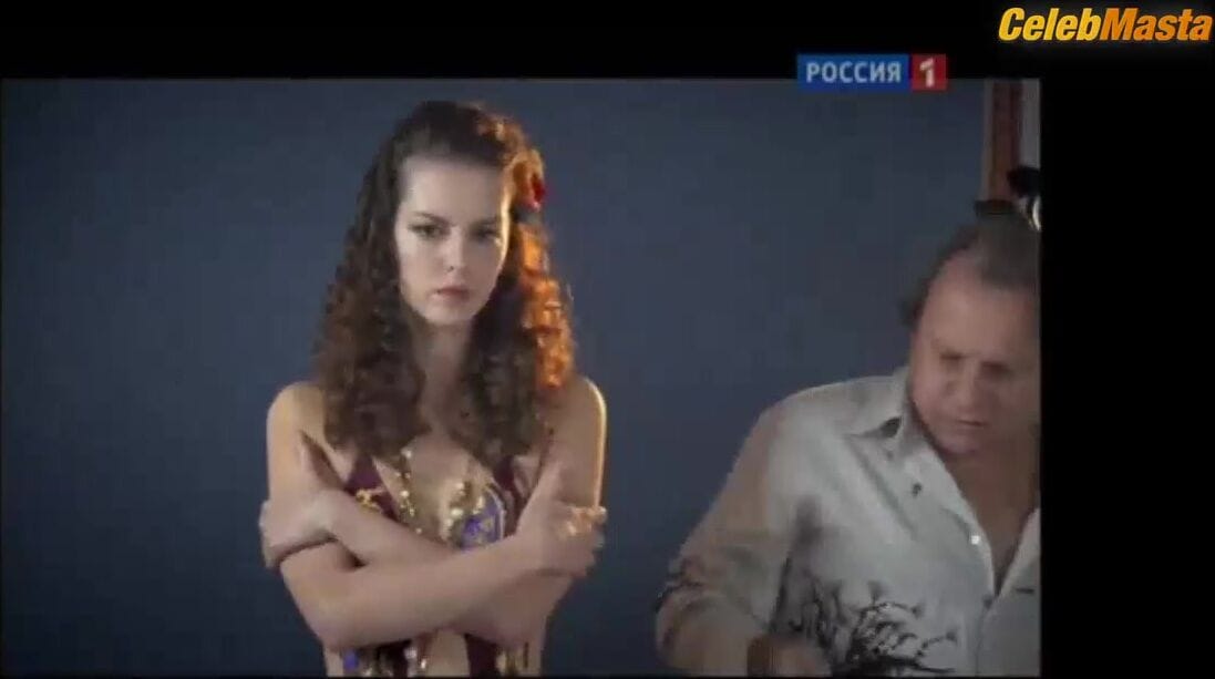 Lyanka Gryu in Lyubvi Tselitelnaya Sila