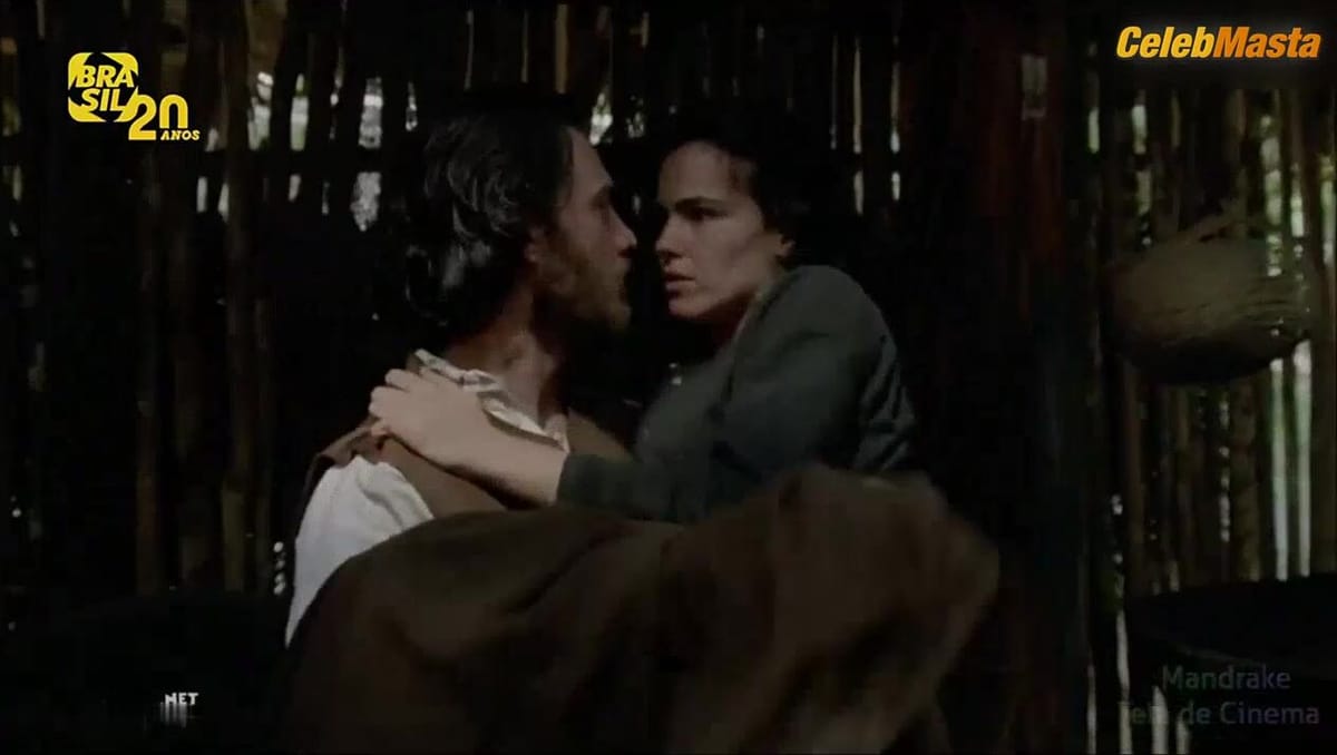 Ana Paula Arosio nude/sexy scene in Anita E Garibaldi