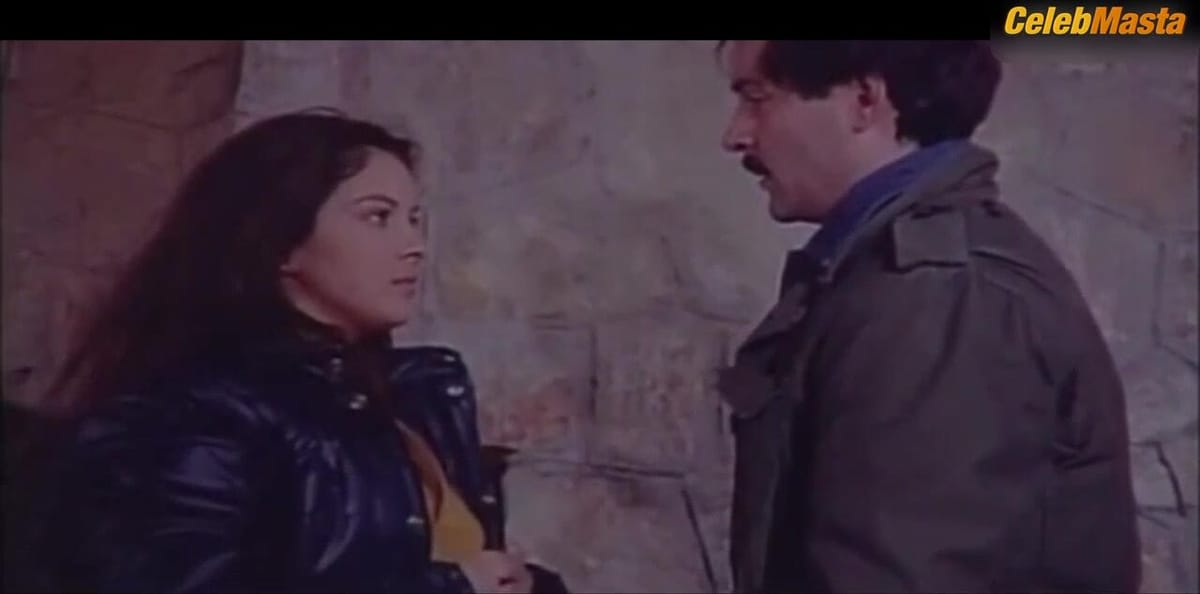 Efi Pikoula in Wild Youth
