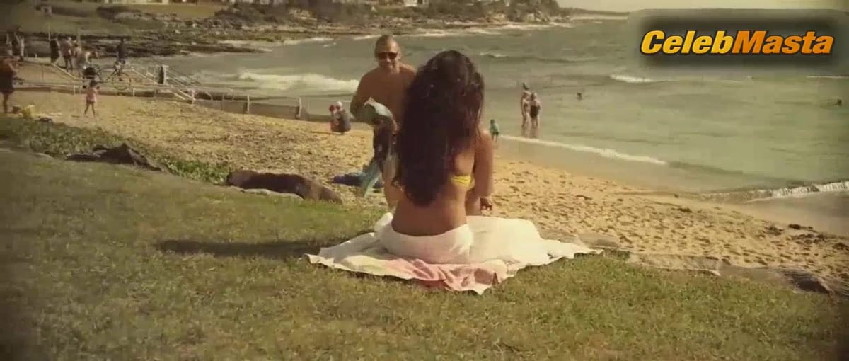 Yasmin Kassim in Lie
