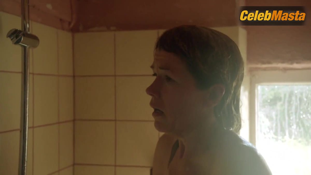 Anke Engelke nude/sexy scene in Einmal Hallig Und Zuruck
