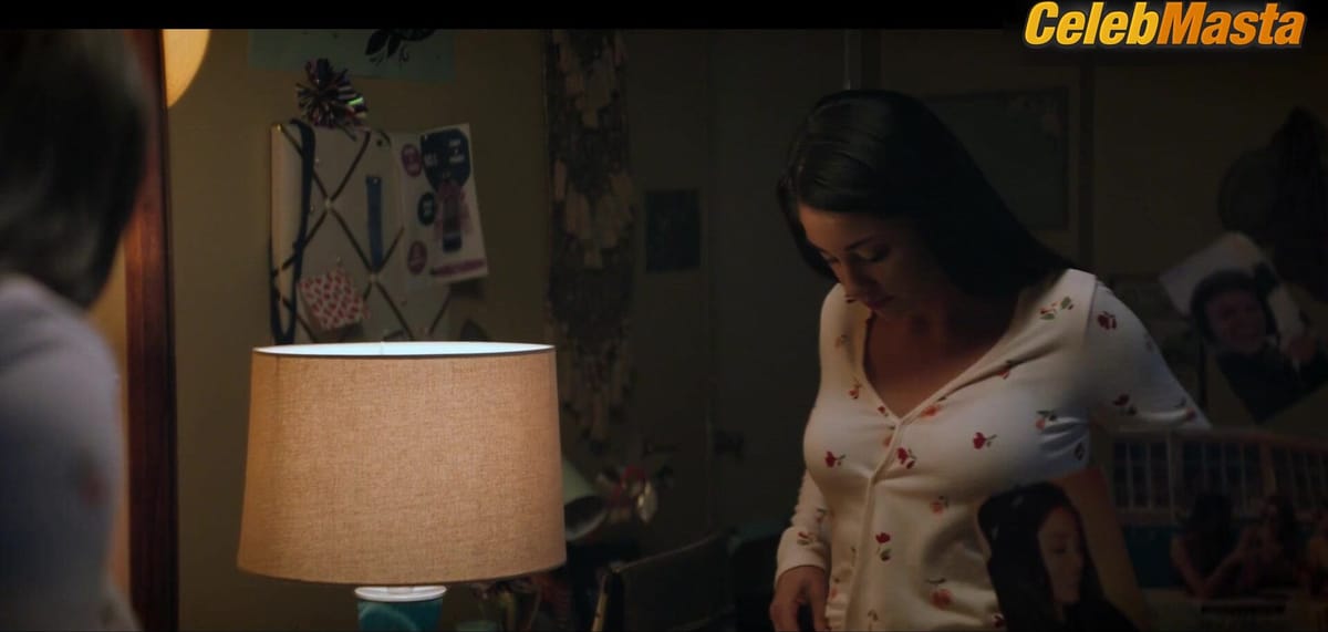 Yvette Monreal nude/sexy scene in Stargirl