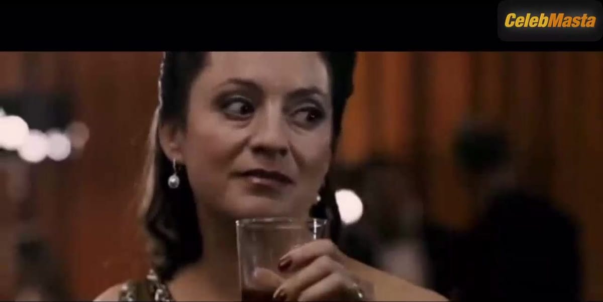 Kali Rocha in The Loft (2014)