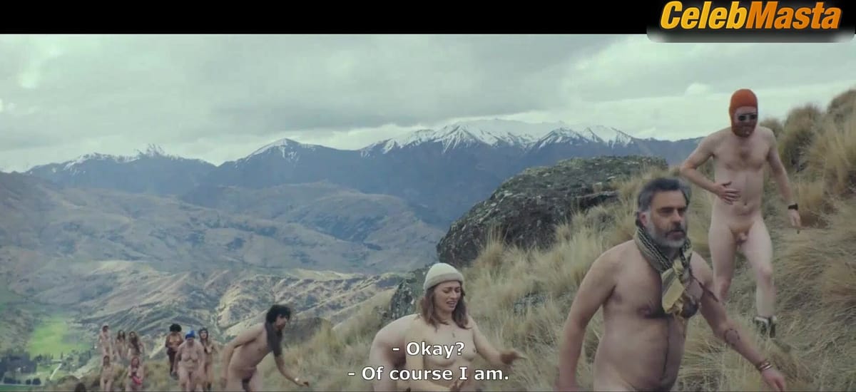 Chelsie Preston Crayford in Nude Tuesday