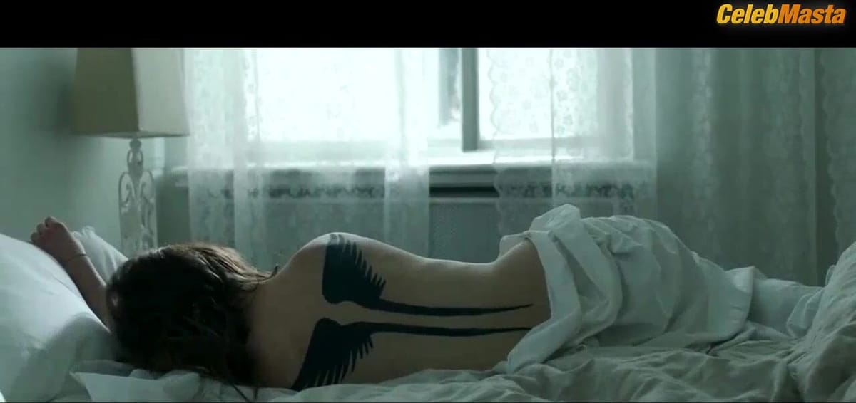 Anna Prochniak in Luna