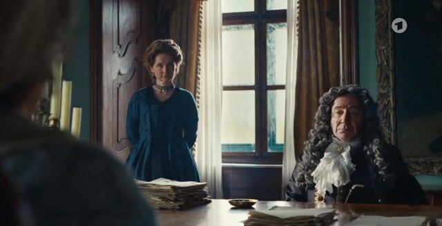 Hot Altenberger Tities Cleavage in Bach - Ein Weihnachtswunder (2024) Movie