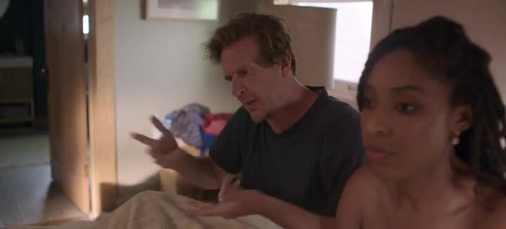 Hot Jessica Williams Topless Sexy Video in Shrinking s01e07