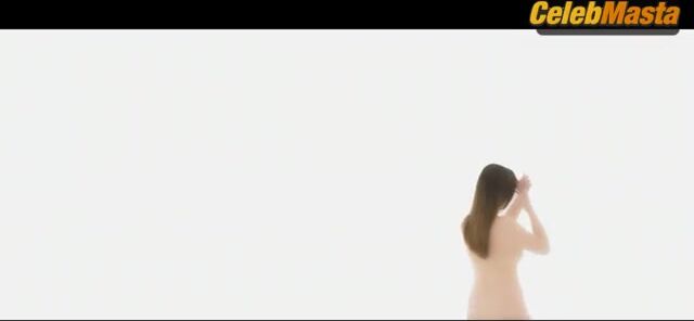 Cristin Milioti Butt Scene in Made For Love