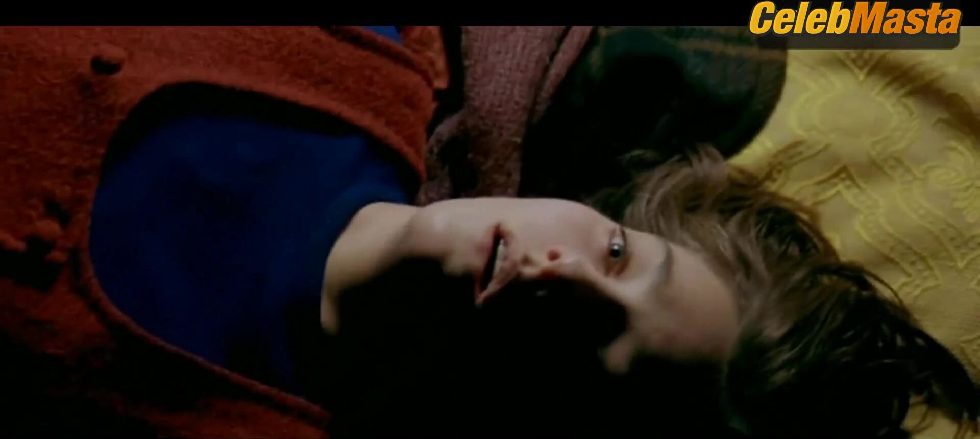 Giovanna Mezzogiorno Breasts Scene in Del Perduto Amore