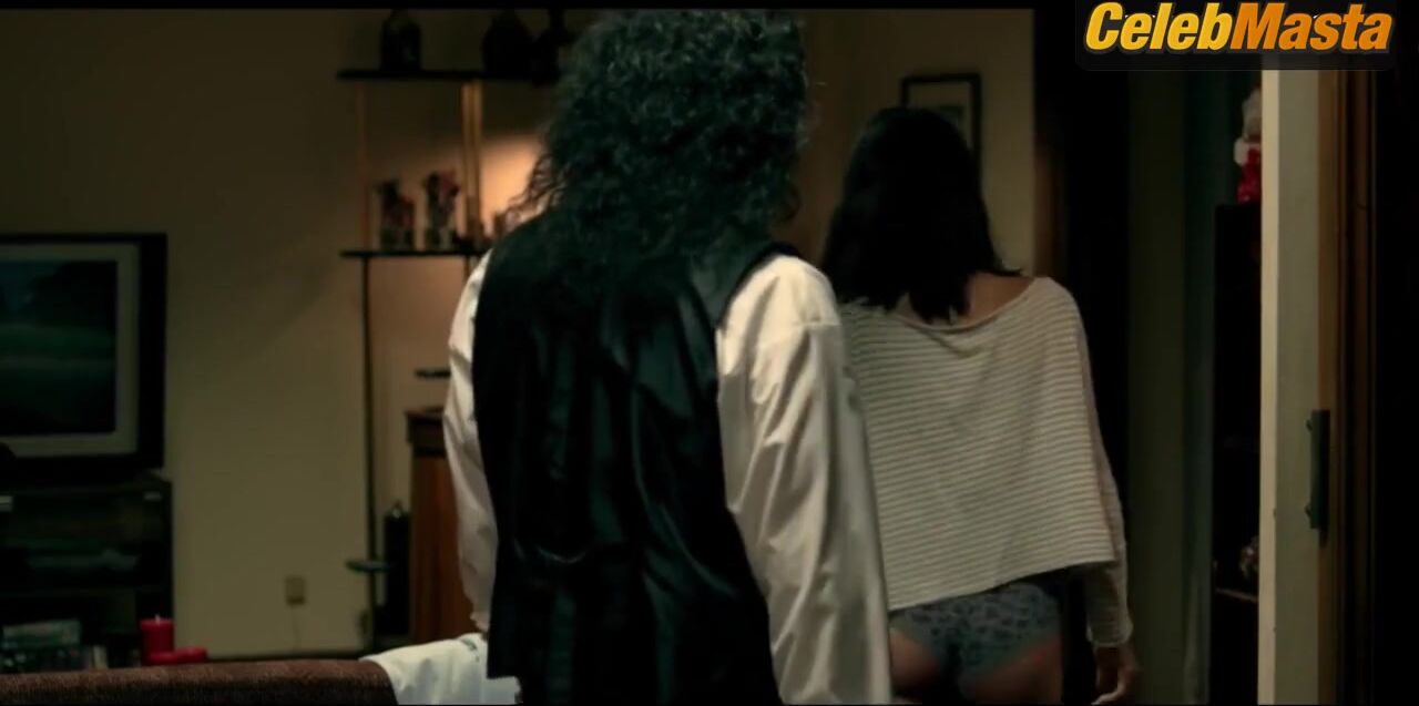 Paulina Gaitan Underwear Scene in Eddie Reynolds Y Los Angeles De Acero