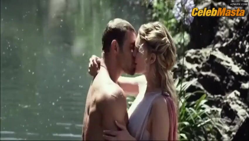 Gaia Weiss Breasts Scene in The Legend Of Hercules