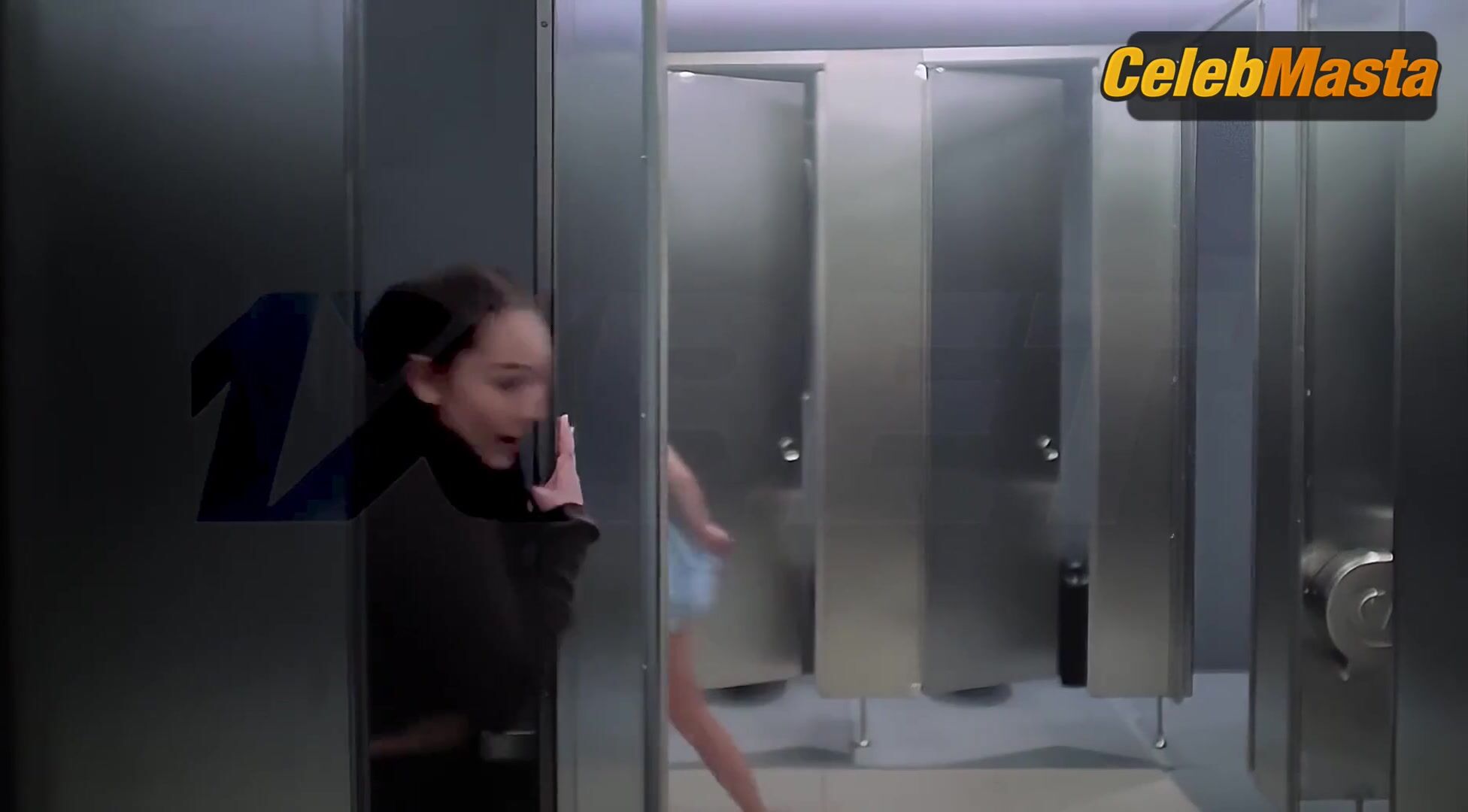 Emma Chamberlain Butt, Underwear Scene in Forbidden Fruits