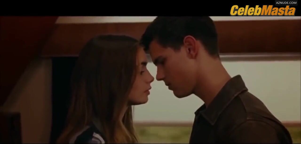 Lily Collins Sexy Scene in Abduction