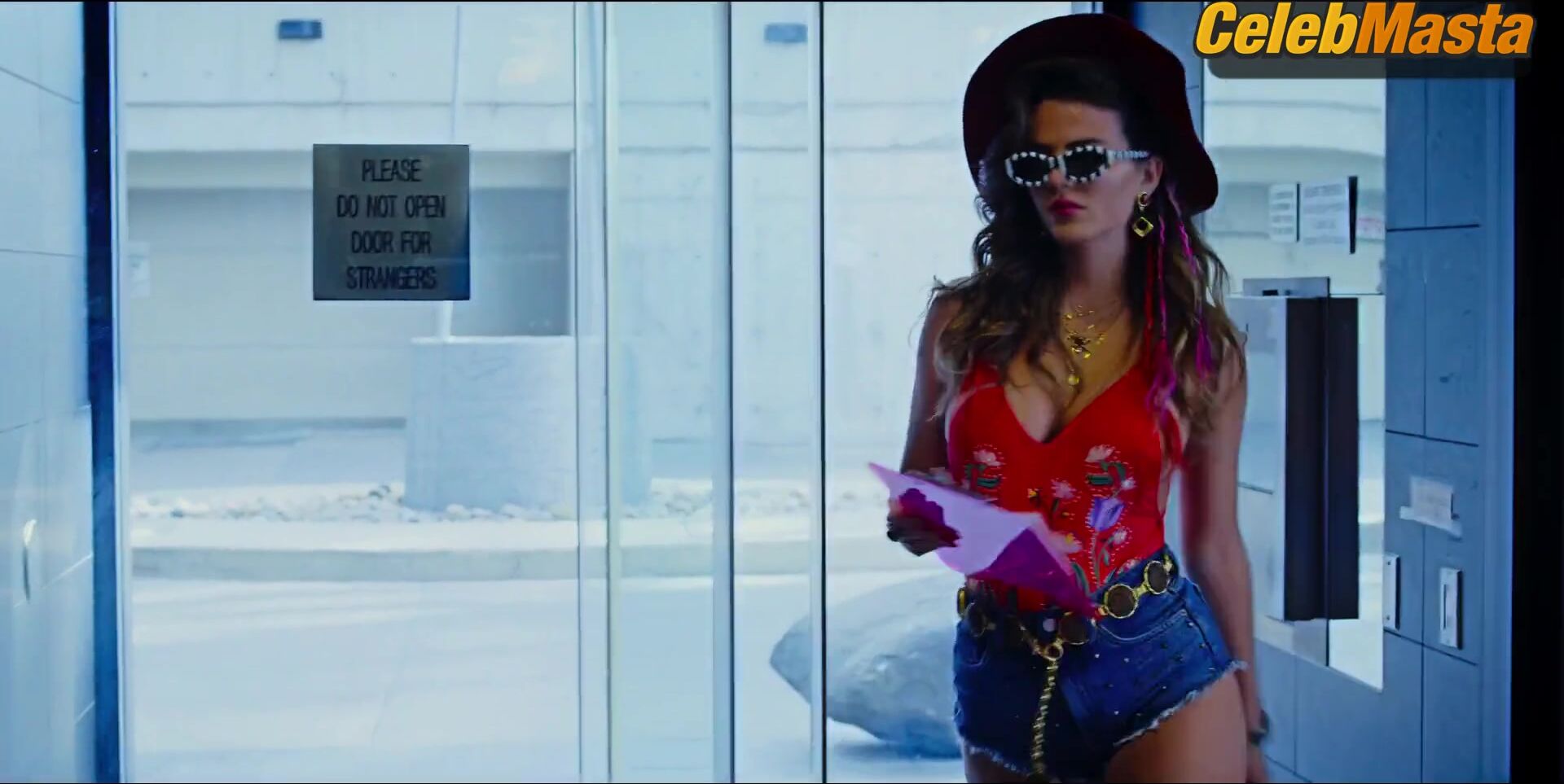 Ruby O. Fee Sexy Scene in Polar