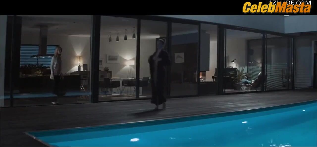 Ruby O. Fee Butt, Breasts Scene in Zazy