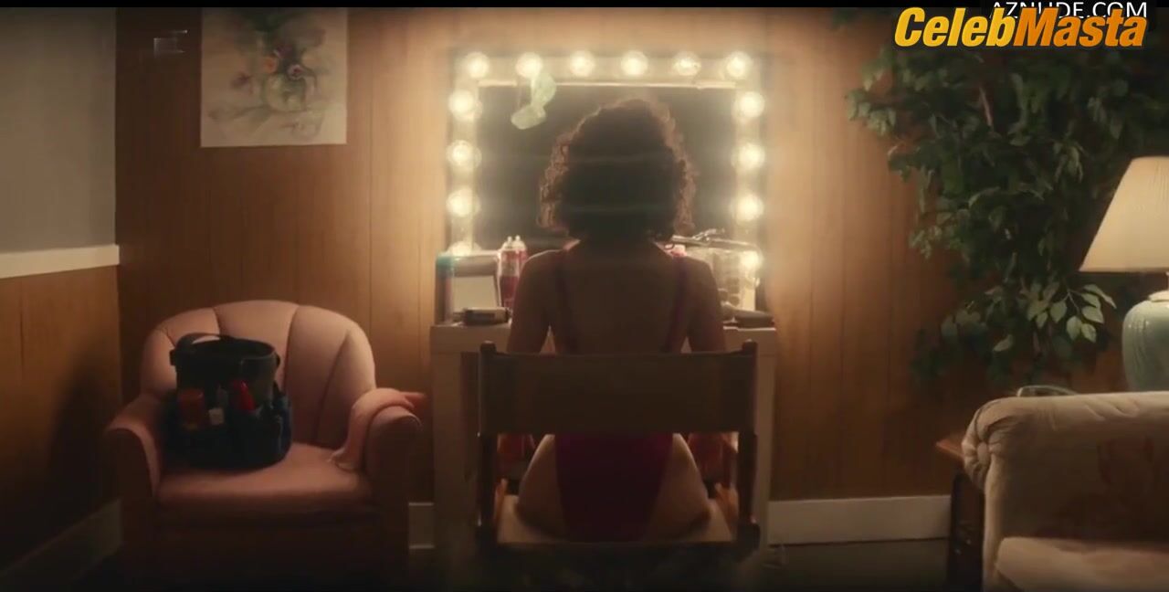 Rose Byrne Butt, Breasts Scene in Physical